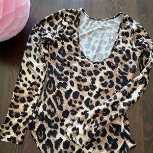 Women’s Bodysuit leopard print Sz M